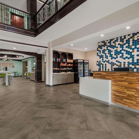 Best Western Bowie Inn & Suites Exteriör bild